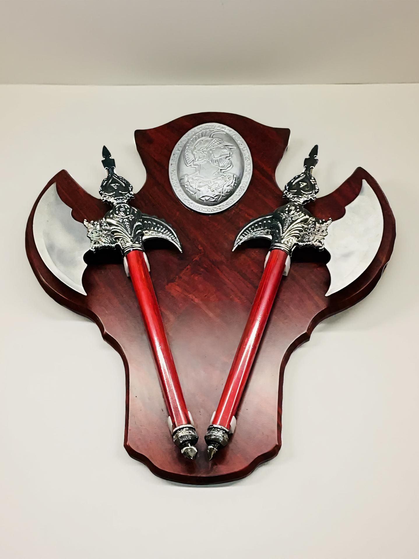 Twin Battle Axe Wall Décor