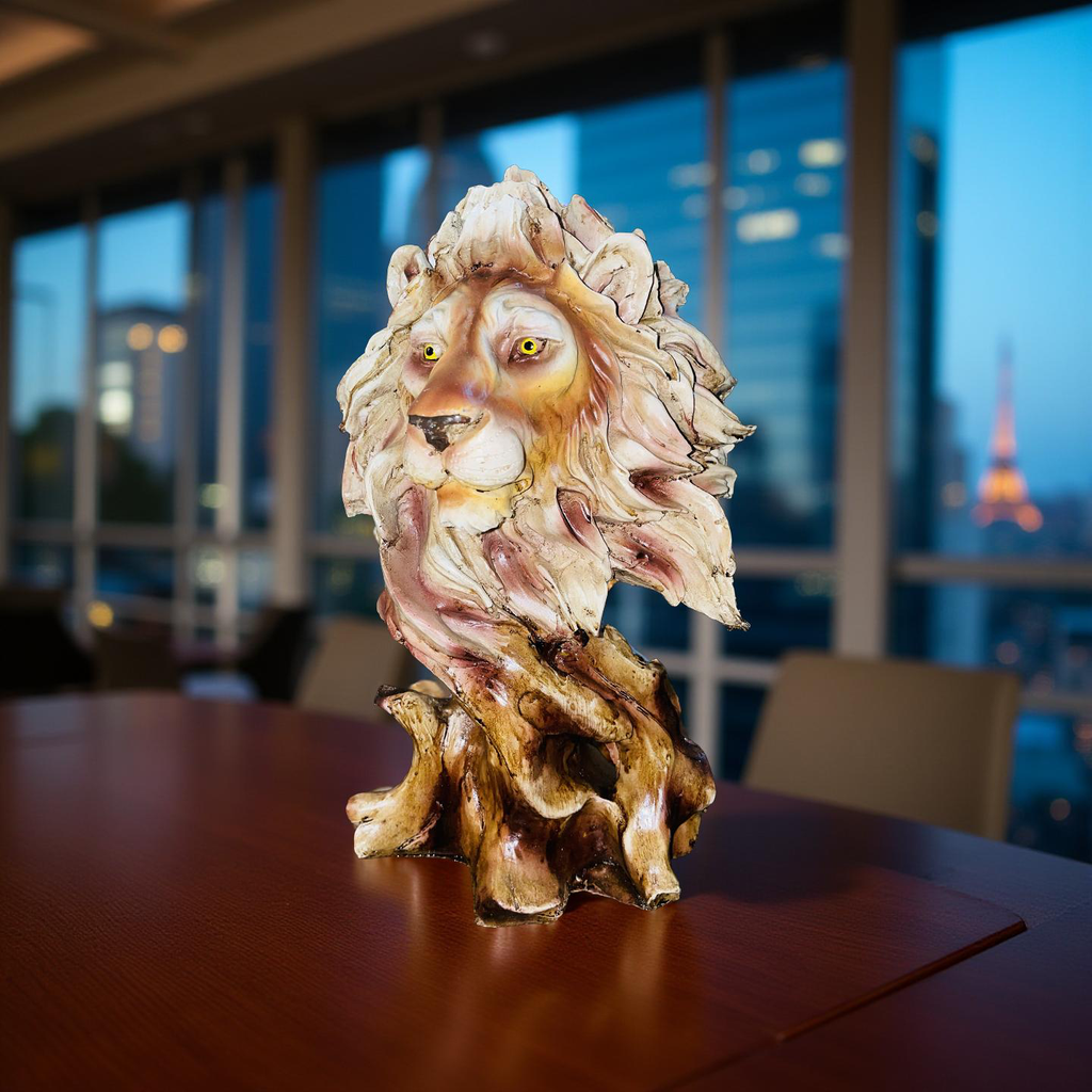 🦁 Regal Lion Head Sculpture